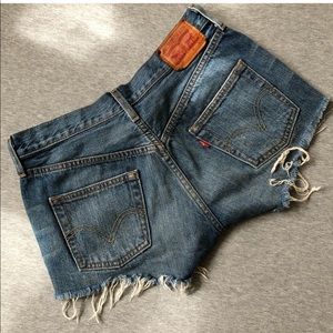 Levis | 501 Womens Denim Shorts